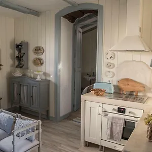 https://casa-jacinta-con-jacuzzi.adeje-hotels.com